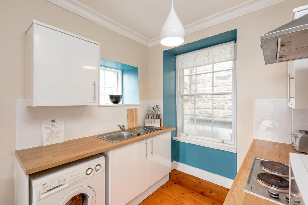 Silver Lining-Royal Mile Apartments เอดินบะระ ภายนอก รูปภาพ
