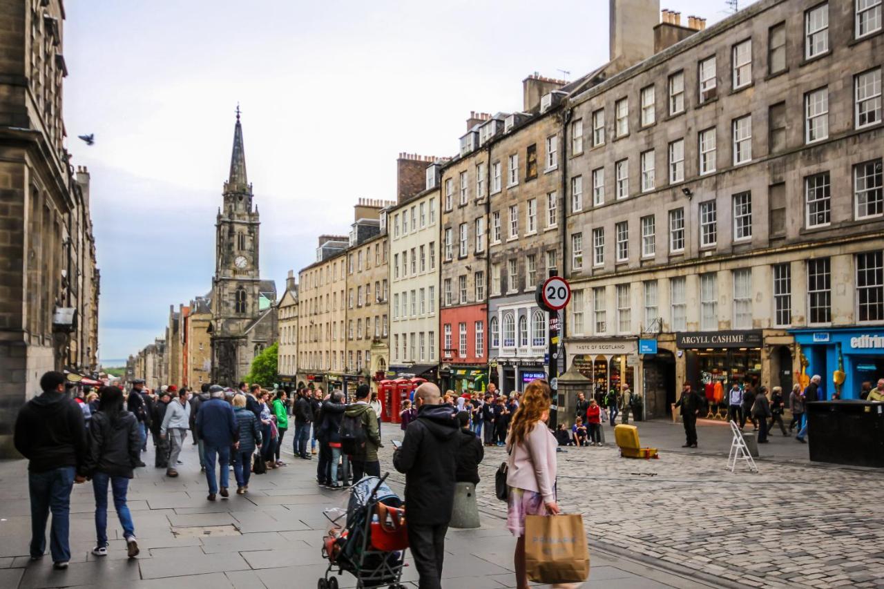 Silver Lining-Royal Mile Apartments เอดินบะระ ภายนอก รูปภาพ