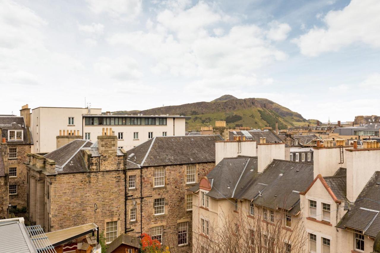 Silver Lining-Royal Mile Apartments เอดินบะระ ภายนอก รูปภาพ